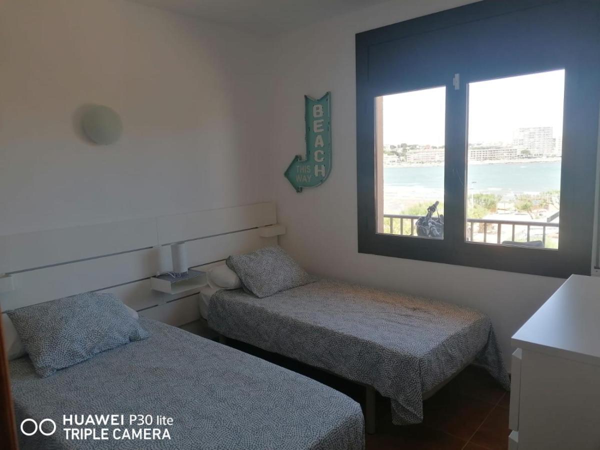 Riells Playa Apartment L'Escala Exterior photo